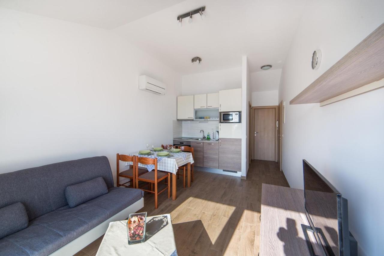 Apartments Sunrise Brist Esterno foto